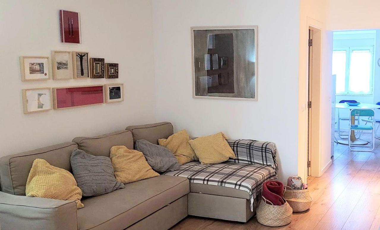 Alegramente Apartment Lisbon Luaran gambar